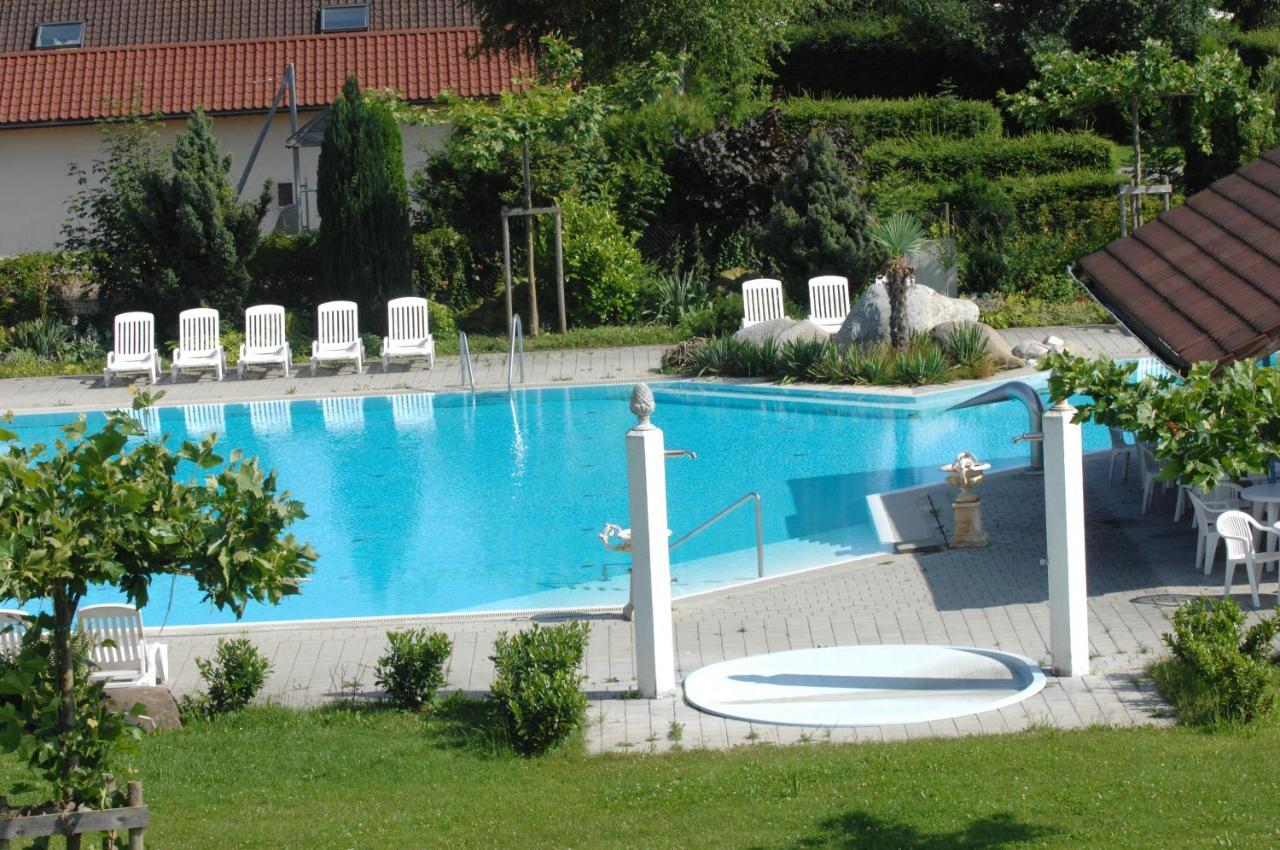 Landhotel Gutshof Camping Badhuetten Tettnang Ngoại thất bức ảnh